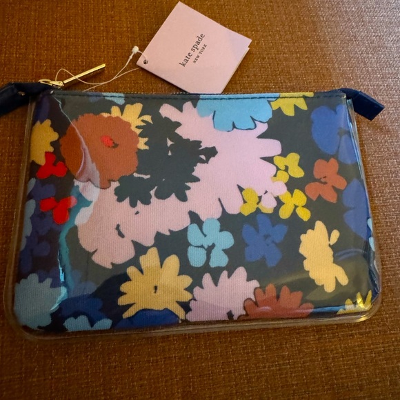 Kate Spade Floral Pencil Pouch NWT - Picture 3 of 3